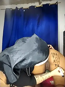 Vale Nikol21 online show from October 8, 2025, 1:47 am