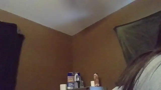 Flossee online show from December 3, 2025, 6:50 pm