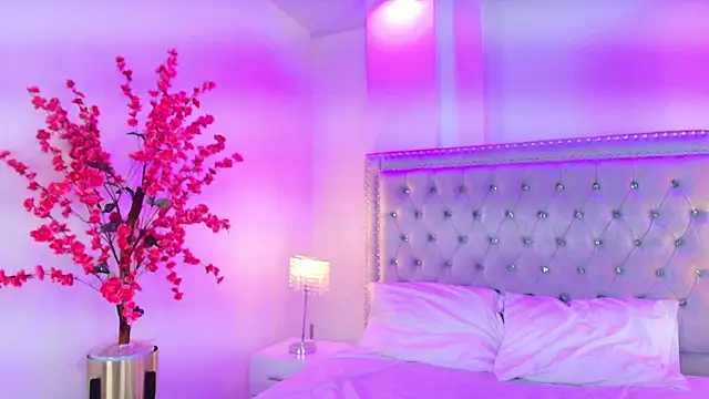 Ahilin luther online show from November 11, 2025, 11:43 am