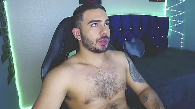 Snapshot of adamhairy chatting on March 16, 2026, 10:36 pm adamhairy online show from March 16, 2026, 10:36 pm