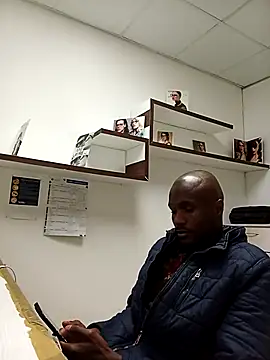 Snapshot of TPNUTS chatting on September 25, 2025, 9:24 am TPNUTS online show from September 25, 2025, 9:24 am