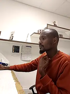 Snapshot of TPNUTS chatting on October 17, 2025, 11:35 am TPNUTS online show from October 17, 2025, 11:35 am