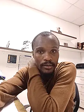 Snapshot of TPNUTS chatting on October 28, 2025, 12:30 pm TPNUTS online show from October 28, 2025, 12:30 pm