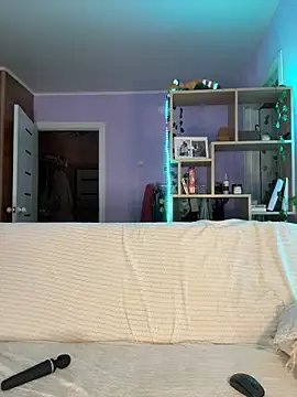 Snapshot of KassandraTress chatting on October 28, 2025, 3:14 pm KassandraTress online show from October 28, 2025, 3:14 pm