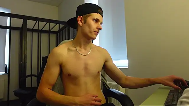 Snapshot of Mark_Karson chatting on October 7, 2025, 8:44 am Mark Karson online show from October 7, 2025, 8:44 am