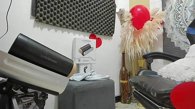 nextboywell1 online show from February 14, 2026, 9:00 pm