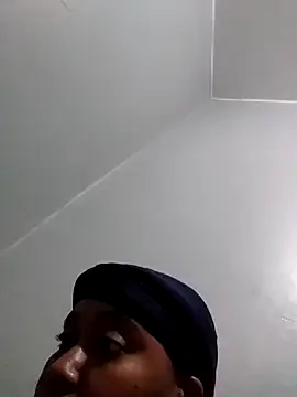 Snapshot of AcetousAbb chatting on October 27, 2025, 1:31 am AcetousAbb online show from October 27, 2025, 1:31 am