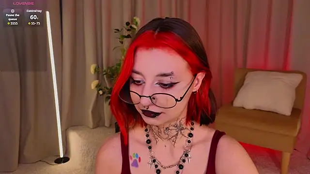 Mistress  Marcelline online show from May 8, 2026, 2:28 am