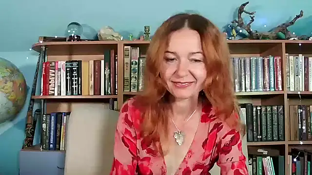 Foxilady357 online show from September 25, 2025, 2:10 pm