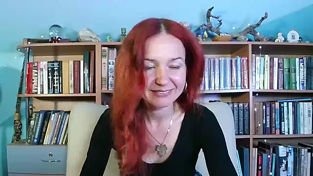 Snapshot of Foxilady357 chatting on April 25, 2026, 1:41 pm Foxilady357 online show from April 25, 2026, 1:41 pm