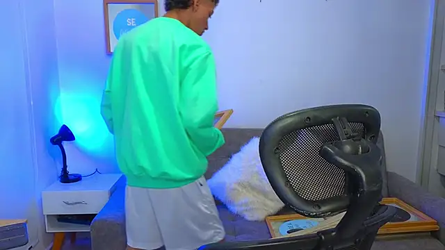 yulian vasquez online show from January 10, 2026, 12:51 pm