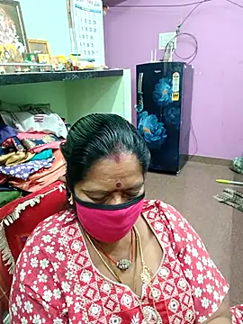 Snapshot of amuthasree chatting on September 19, 2025, 10:21 pm amuthasree online show from September 19, 2025, 10:21 pm