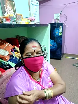 Snapshot of amuthasree chatting on October 2, 2025, 5:53 pm amuthasree online show from October 2, 2025, 5:53 pm