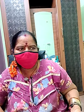 Snapshot of amuthasree chatting on October 18, 2025, 4:48 am amuthasree online show from October 18, 2025, 4:48 am