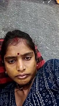 Guriya0076 online show from October 2, 2025, 4:03 pm