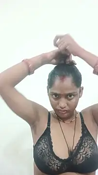 Guriya0076 online show from June 2, 2026, 11:51 pm
