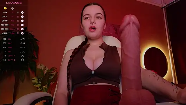 Snapshot of BellaDevile_ chatting on September 24, 2025, 7:44 am BellaDevile  online show from September 24, 2025, 7:44 am