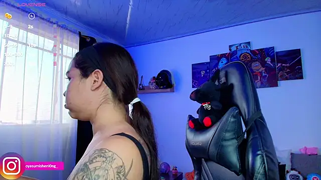 Nicorobinn online show from May 5, 2026, 9:45 pm