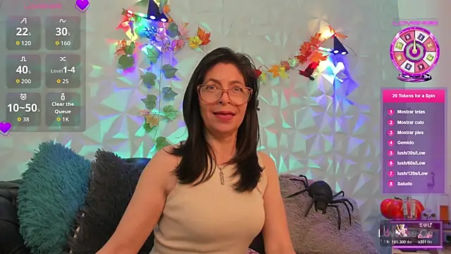 SabinaDeluxe cg online show from October 29, 2025, 12:18 pm