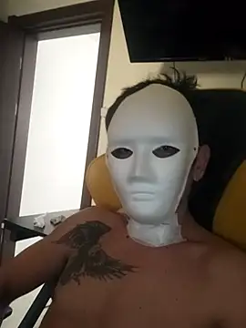 wuquat online show from November 11, 2025, 9:42 am