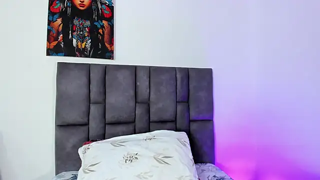 abby jones2 online show from September 26, 2025, 3:10 am