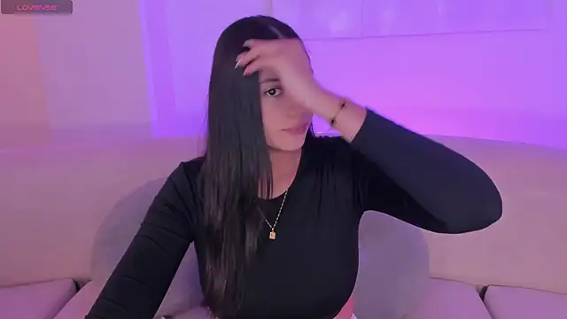 AmbarJames  online show from August 6, 2026, 4:20 pm