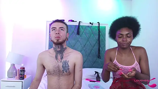 Asha zuri and adam online show from November 29, 2025, 12:41 pm