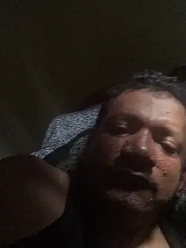 Snapshot of PIROCAGG21 chatting on September 21, 2025, 9:44 am PIROCAGG21 online show from September 21, 2025, 9:44 am