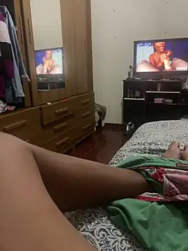 Snapshot of PIROCAGG21 chatting on January 14, 2026, 10:36 pm PIROCAGG21 online show from January 14, 2026, 10:36 pm