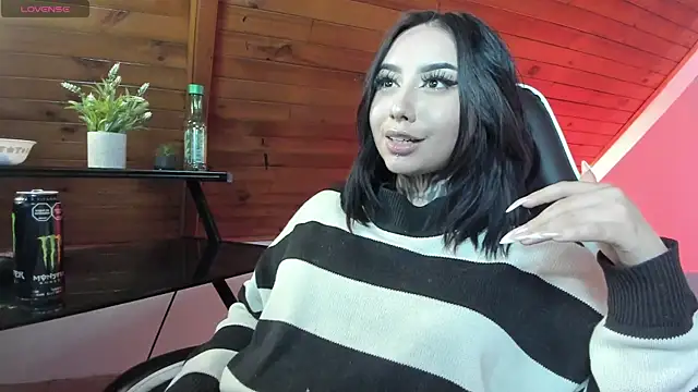  Morrigan  online show from November 12, 2025, 7:53 am