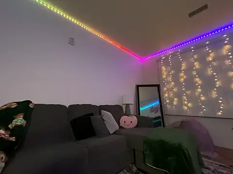 moan4mona online show from January 17, 2026, 1:54 am