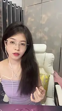 Snapshot of Qianqian-888 chatting on October 11, 2025, 9:52 am Qianqian-888 online show from October 11, 2025, 9:52 am