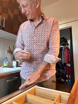 SexyLeon8 online show from November 21, 2025, 8:46 am