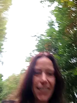 Snapshot of littleladyshelly chatting on October 11, 2025, 10:25 am littleladyshelly online show from October 11, 2025, 10:25 am