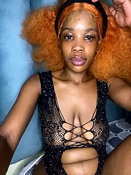 Caramel Mellow online show from January 16, 2026, 11:31 pm