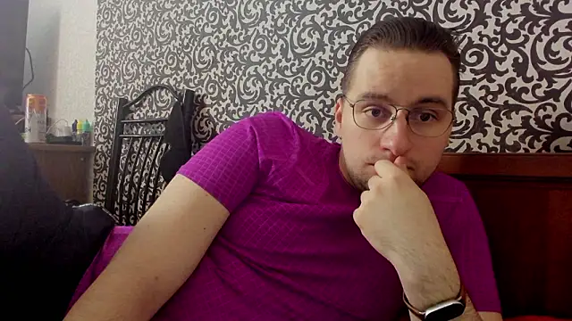 romiosabrino online show from March 22, 2026, 12:41 pm