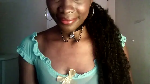 Snapshot of Chatdoll2 chatting on October 23, 2025, 5:01 pm Chatdoll2 online show from October 23, 2025, 5:01 pm