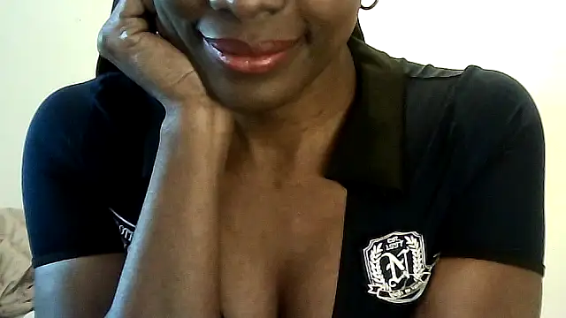 Snapshot of Chatdoll2 chatting on February 15, 2026, 2:36 pm Chatdoll2 online show from February 15, 2026, 2:36 pm