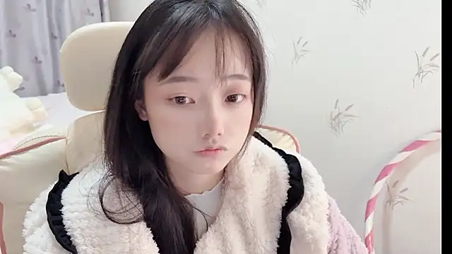 puppy-999 online show from November 12, 2025, 1:22 pm