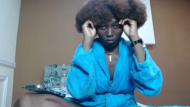 Snapshot of ivyskyi chatting on October 20, 2025, 4:40 pm ivyskyi online show from October 20, 2025, 4:40 pm