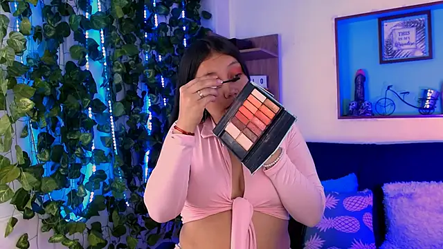 camila lewis online show from September 17, 2025, 10:22 pm