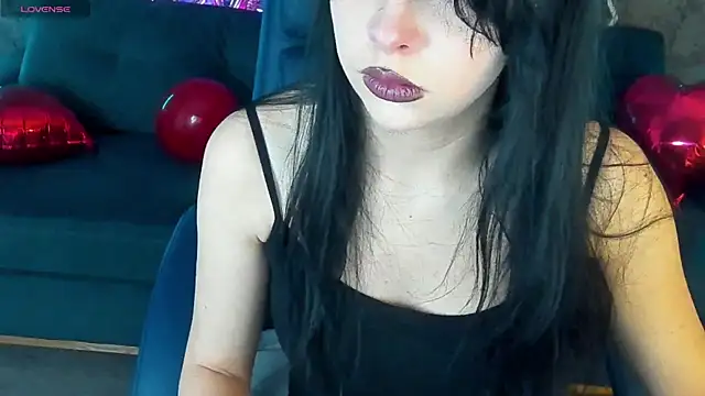 LiviaShy online show from February 9, 2026, 8:46 pm