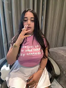 Snapshot of LilMisIndianx chatting on September 25, 2025, 8:40 am LilMisIndianx online show from September 25, 2025, 8:40 am