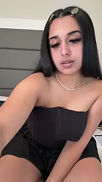 LilMisIndianx online show from February 26, 2026, 11:53 am