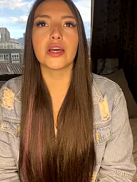 Adaara Rey online show from November 18, 2025, 8:57 pm