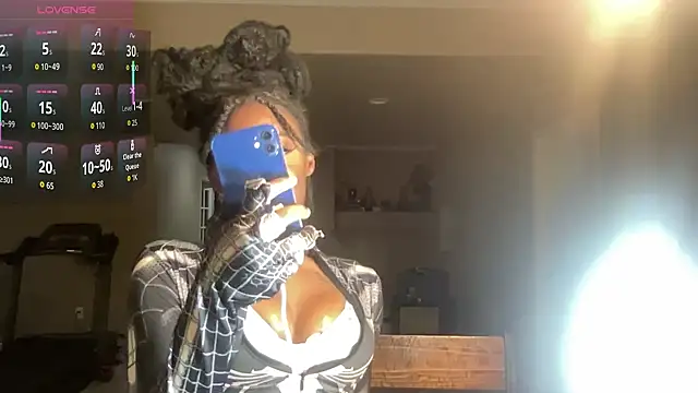 Snapshot of maskedgirl5005 chatting on October 3, 2025, 8:17 pm maskedgirl5005 online show from October 3, 2025, 8:17 pm