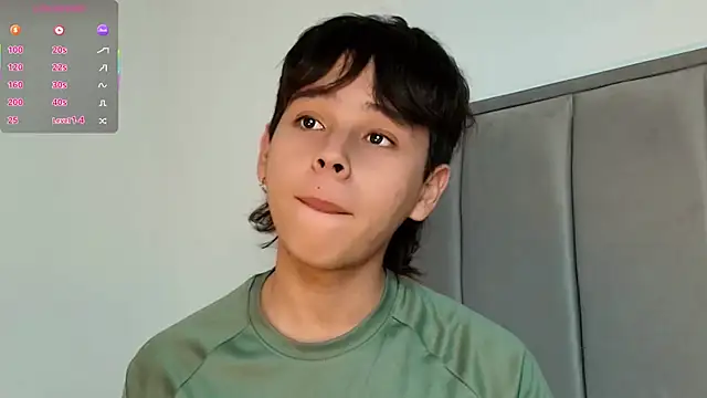 Snapshot of nico_leroy chatting on October 3, 2025, 5:10 pm nico leroy online show from October 3, 2025, 5:10 pm