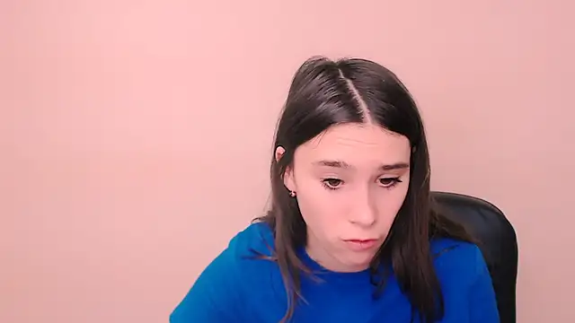 RosaRay  online show from December 3, 2025, 7:16 am