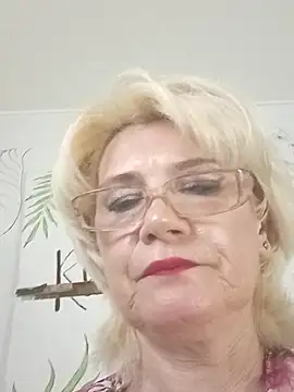 Catty Lady online show from June 20, 2026, 6:44 pm