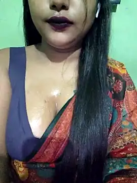 Snapshot of JIYA-04 chatting on September 14, 2025, 6:01 am JIYA-04 online show from September 14, 2025, 6:01 am